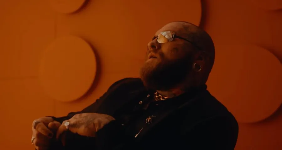 Decoding Teddy Swims’ God Went Crazy Lyrics: When Divine Inspiration Meets Earthly Devotion