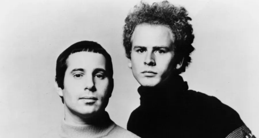 The Boxer Lyrics Meaning: Simon & Garfunkel’s Bruised Story Sculpted in Sound