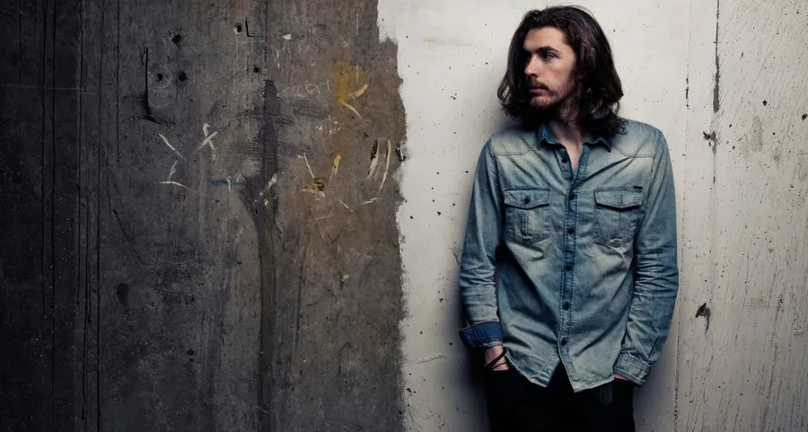 Hozier Marks 10 Years of Iconic Debut Album with Exclusive Vinyl & Festival Headline