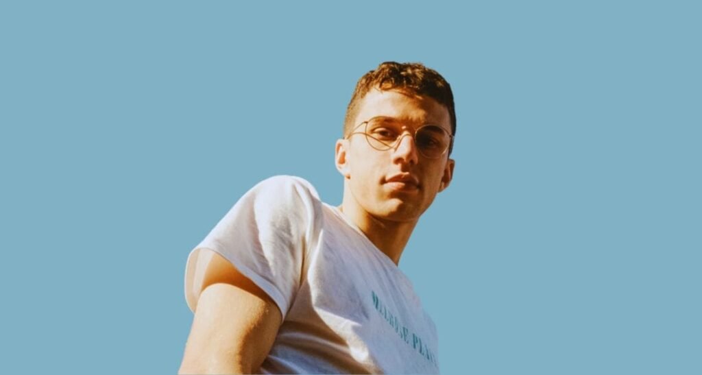 Make Summer Memories To The Young Franco Café Kitsuné Mix