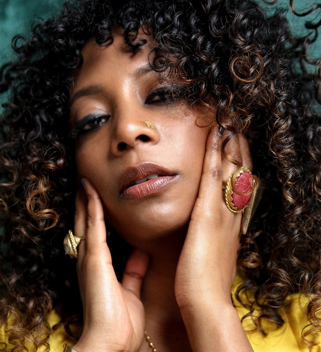 Premiere: A Bold Statement From Hannah V With Her New Instrumental EP Hannah V