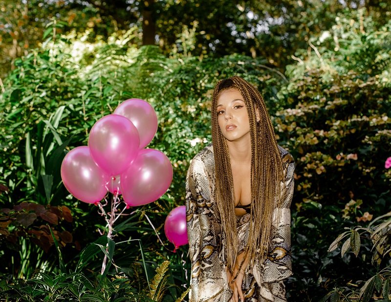 Premiere: ‘Fairytale’ By Effie Effie