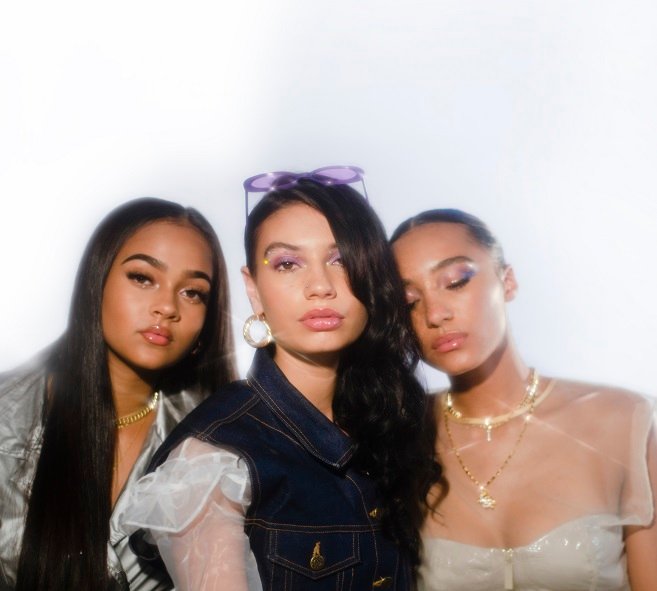 Deliciously Dreamy R&B From Rising Trio 303 303