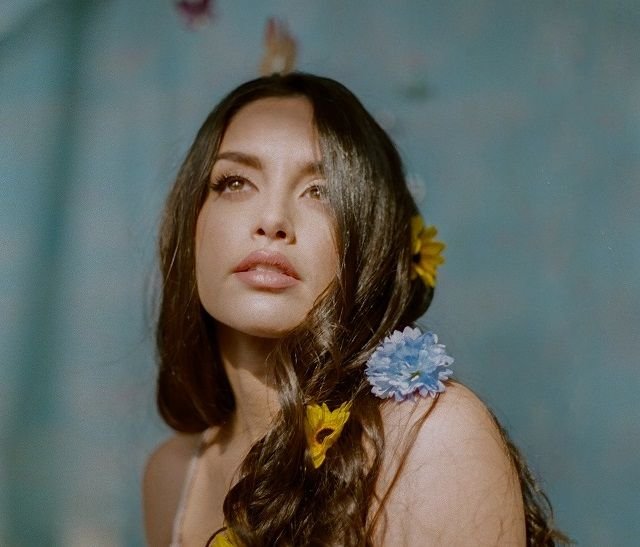 Andria Piperni’s Coming Home To You Is A Senusal Slow Jam