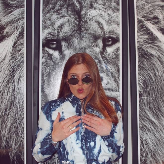 Anna Bea Does It Her Own Way In People Keep Telling Me Anna Bea Does It Her Own Way In People Keep Telling Me