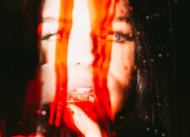 Abra Taylor Holds You Spellbound With The Sensuous Feels Like This Abra Taylor Holds You Spellbound With The Sensuous Feels Like This