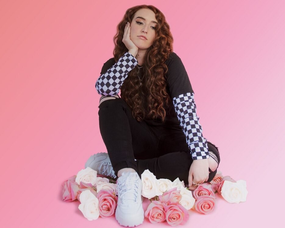 Sophia Angeles Protects Herself In Break My Own Heart Sophia Angeles Protects Herself In Break My Own Heart