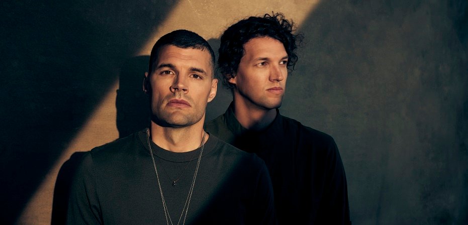 For KING & COUNTRY Revamp Their Album, Burn The Ships, And It’s Magnificent For KING & COUNTRY Revamp Their Album, Burn The Ships, And It’s Magnificent