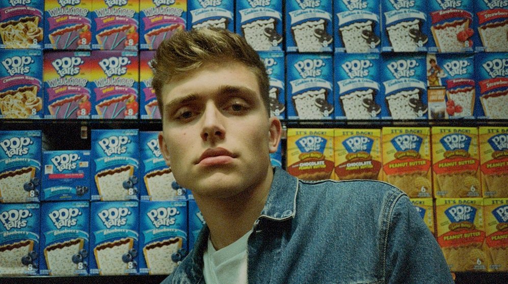 Hoover Dam Is An Electric Collaboration From Charlie Jones x Òlah Bliss Hoover Dam Is An Electric Collaboration From Charlie Jones x Òlah Bliss