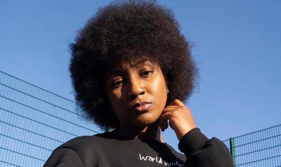 Fall in L.O.V.E with Lady Sanity’s New Single Fall in L.O.V.E with Lady Sanity's New Single