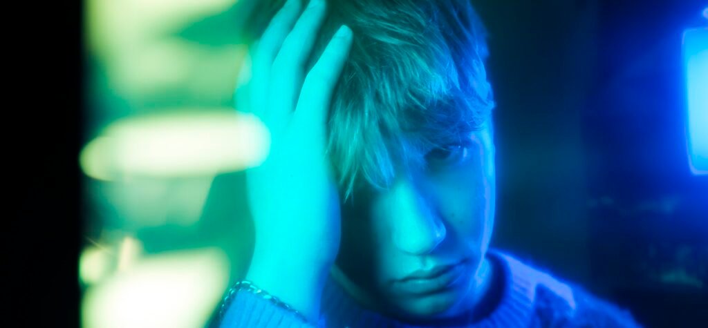 Eli Gosling Drops The Visuals To Alien Eli Gosling Drops The Visuals To Alien