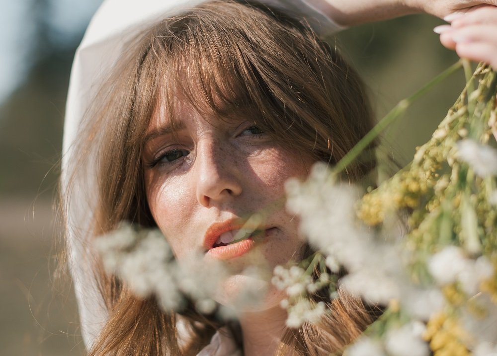 Jillian Lake Portrays A Relatable Vulnerability On XVII Jillian Lake Portrays A Relatable Vulnerability On XVII