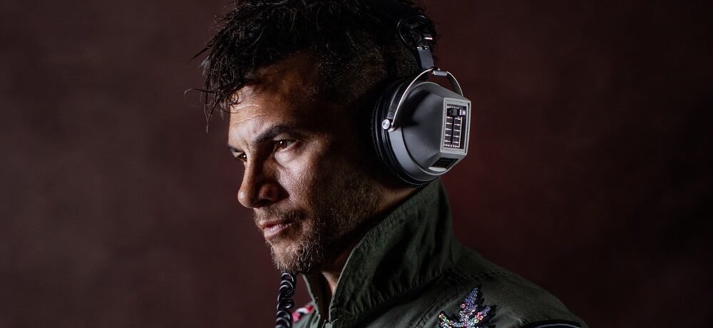 Jason Kerrison x Leigh Franklin Releases Someone Should Love You Jason Kerrison x Leigh Franklin Releases Someone Should Love You