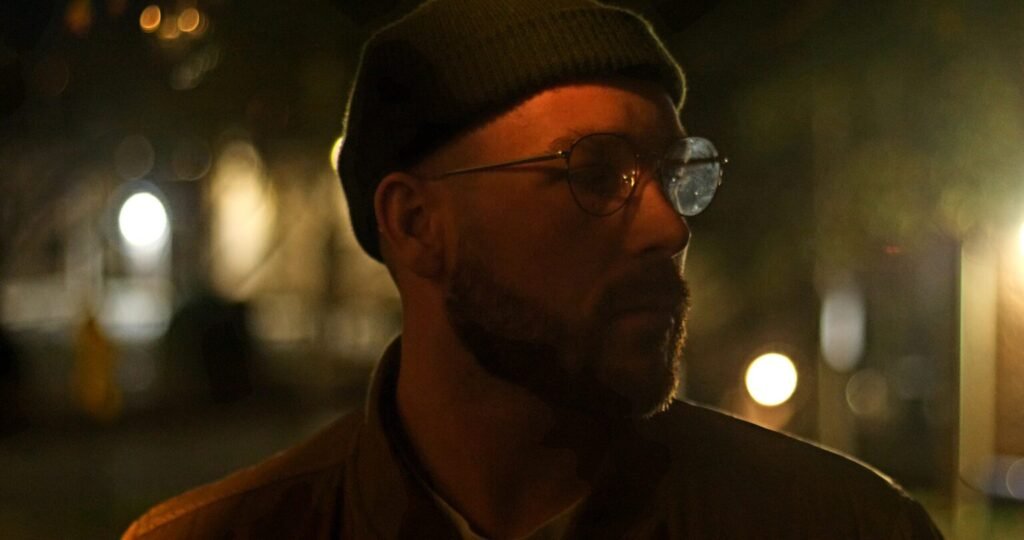 Love Sick, Bobby Thibs Psychedelic Take On Love’s Highs And Lows Love Sick, Bobby Thibs Psychedelic Take on Love's Highs and Lows