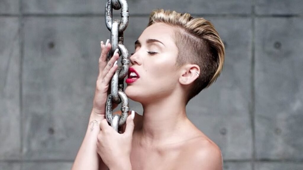 Miley Cyrus Wrecking Ball: A Comprehensive Breakdown of the Song