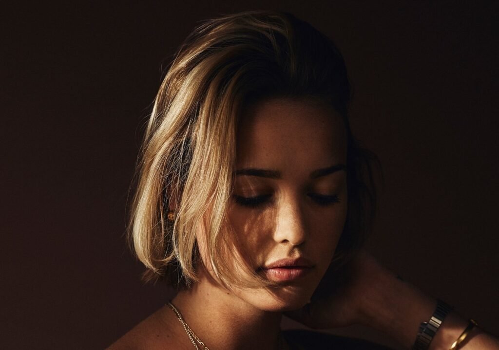 Resa Saffa Park: The Musician and Actress You Need to Know