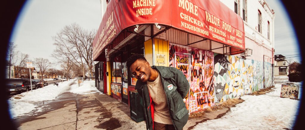 Moise Unveils a Captivating New Rock R&B Fusion Track Paranoia