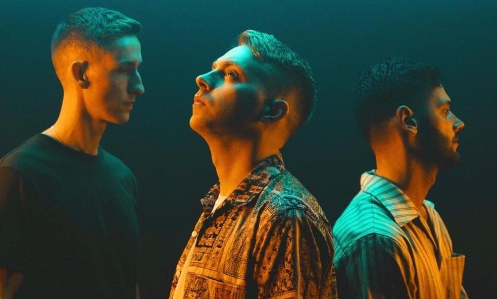 Flawes’ Satellite: A Celestial Love Song Soaring Through The Alt-Pop Cosmos Flawes' Satellite: A Celestial Love Song Soaring through the Alt-Pop Cosmos