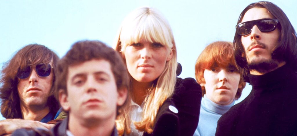 The Musical and Lyrical Analysis of Pale Blue Eyes by The Velvet Underground and How It Showcases the Band’s Style and Innovation