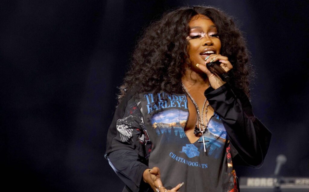 Unraveling SZA's Low: Lyrics, Meaning, and the Travis Scott Collaboration