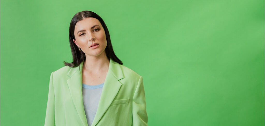 Georgia Lines' Monopoly: A Nostalgic Homage to 80s/90s R&B-Pop Music