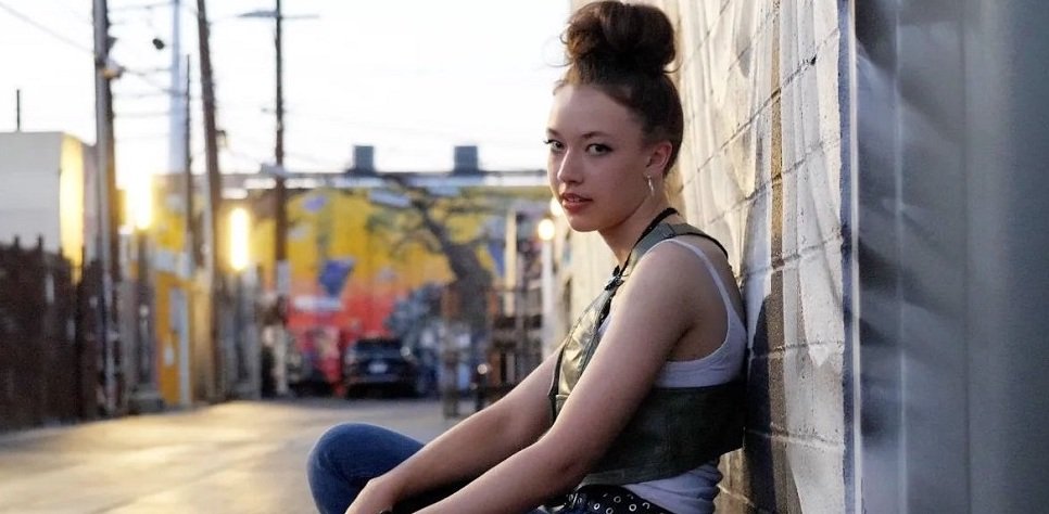 Chloe J’s Worth It: An Anthem Of Empowerment And Self-Love Chloe J's Worth It: An Anthem Of Empowerment And Self-Love