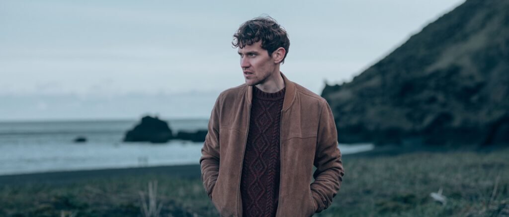 Tommy Ashby's Moonflowers (Binaural Acoustic Version) is A Sonic Journey Like No Other