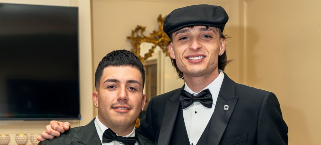 Peso Pluma’s Ella Baila Sola: A Dance of Lyrics and Emotion Peso Pluma's Ella Baila Sola: A Dance of Lyrics and Emotion