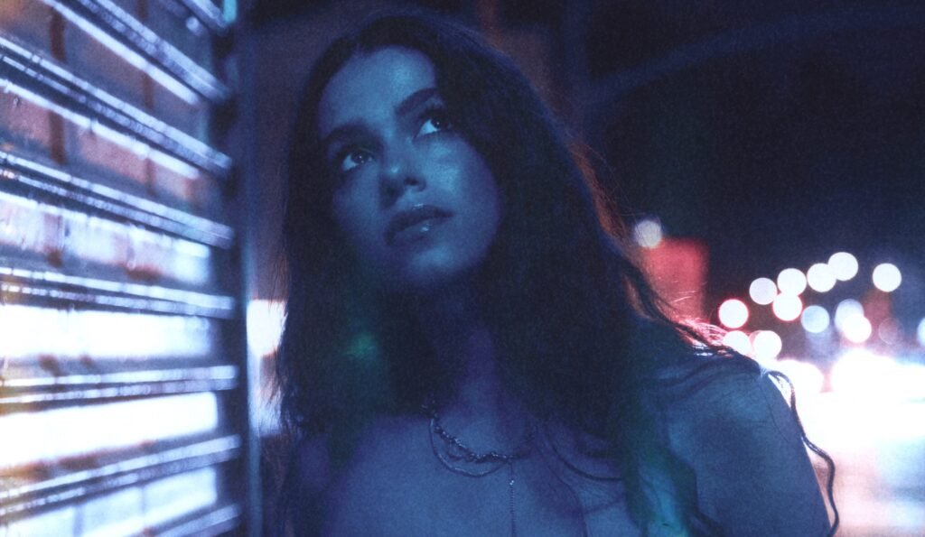 Magz's Emotional Voyage: Decoding Love in Emotional Trainwreck