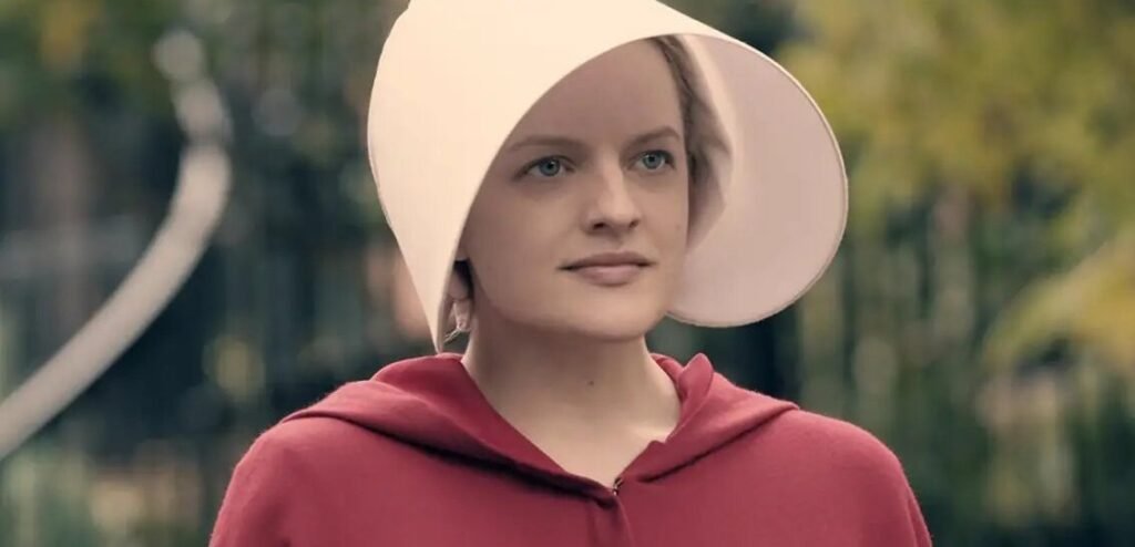 Elisabeth Moss in Hand Maid's Tale
