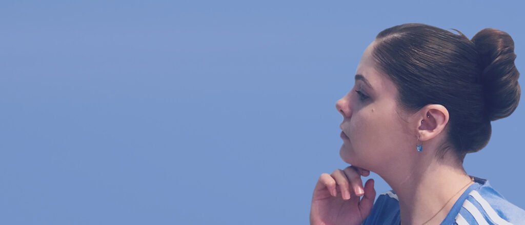 Eline Høyer’s Forget All About You: A Heart-Wrenching Ode To Lost Friendships Eline Høyer's Forget All About You: A Heart-Wrenching Ode to Lost Friendships