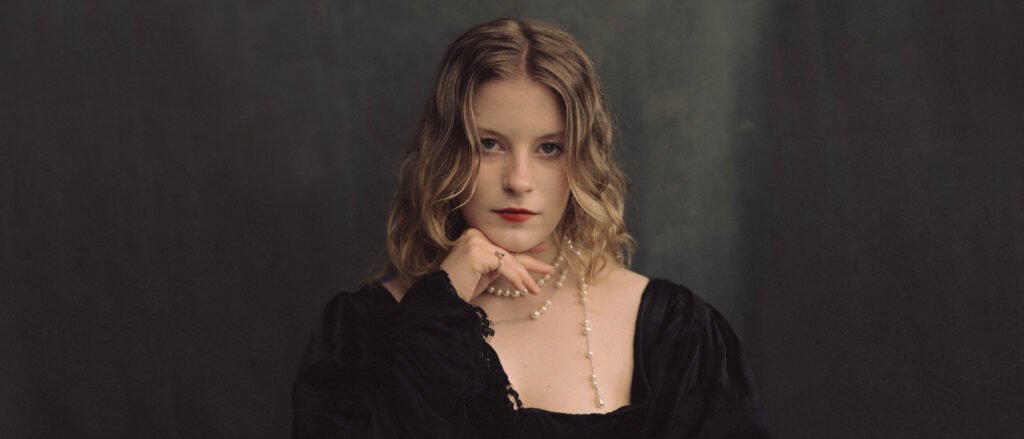 Paris Paloma’s Drywall: Resilience Amidst Haunting Melodies And Dark Themes Paris Paloma's Drywall: Resilience Amidst Haunting Melodies and Dark Themes