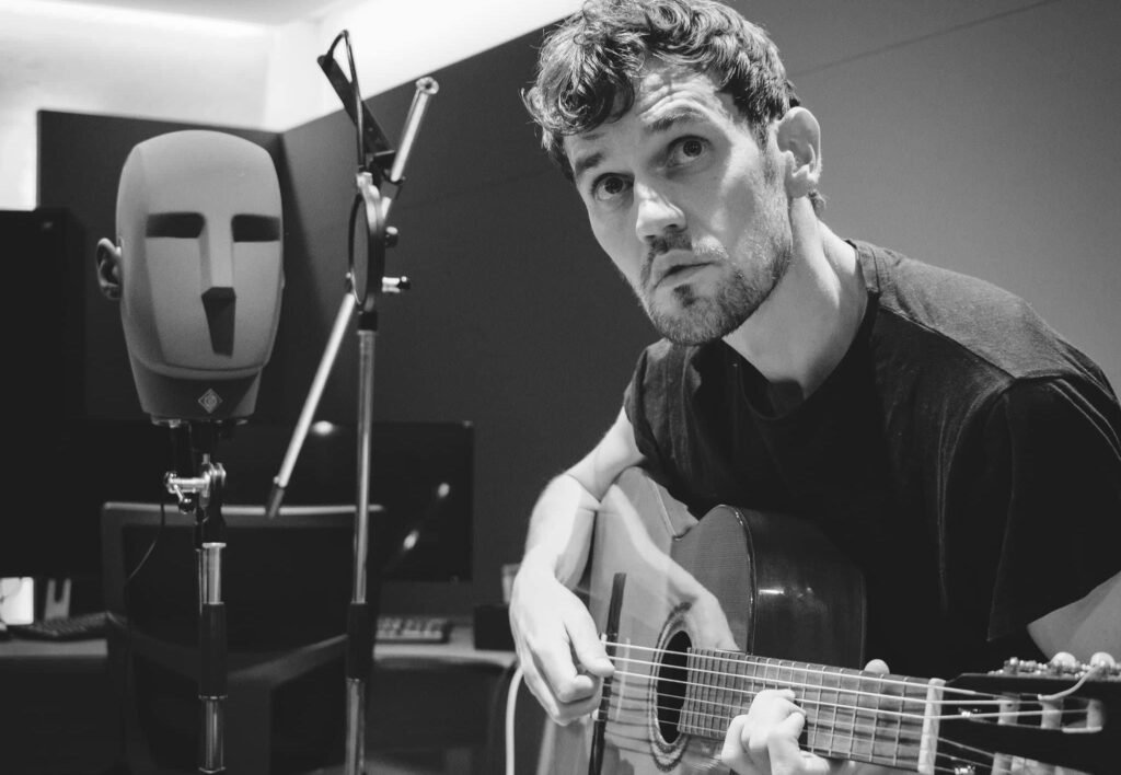 Tommy Ashby's Not That Far To Go - A Binaural Brilliance