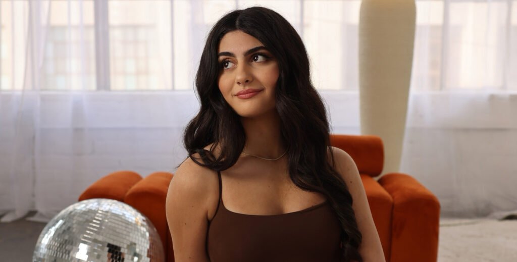 Love Is Reigning By Gabby Poli: A Soulful Synthesis Of R&B And Gospel Love is Reigning by Gabby Poli: A Soulful Synthesis of R&B and Gospel