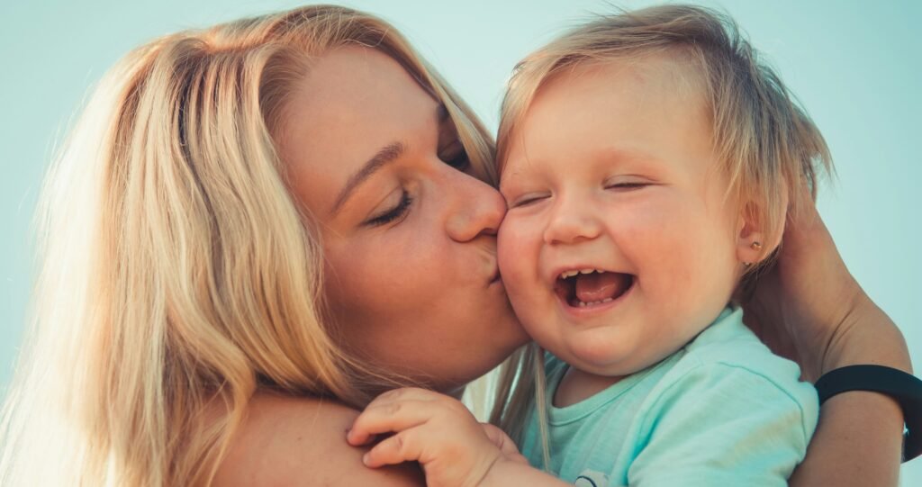 The Rise of Crunchy Moms: Embracing a Natural Parenting Style