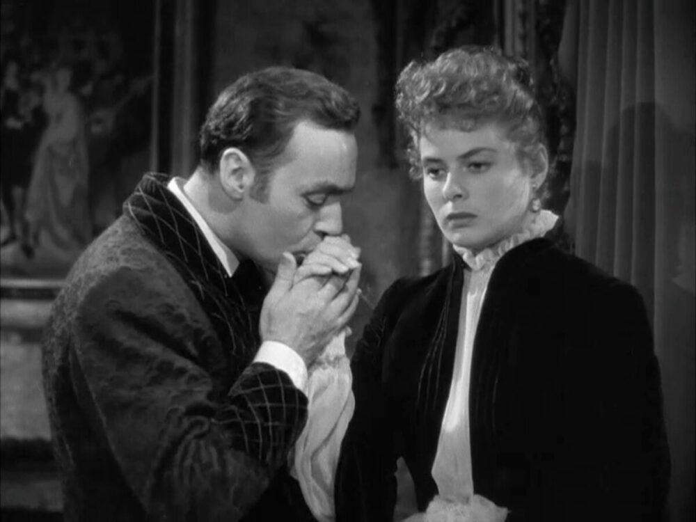 Ingrid Bergman and Charles Boyer in Gaslight (1944)
