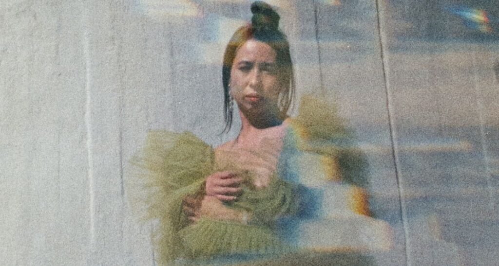 The Perplexing Allure of Hua Li’s Whip Around The Perplexing Allure of Hua Li's Whip Around