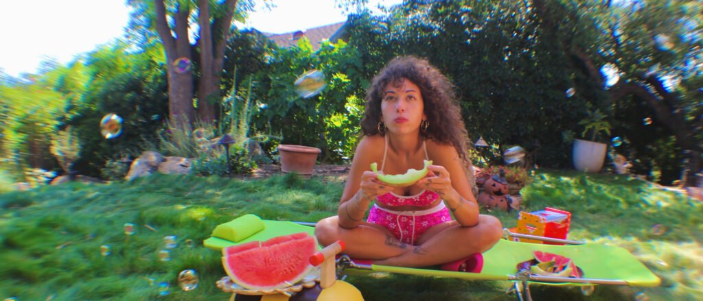 Pho & Cry By Daisy World: A Symphony of Growth and Grief