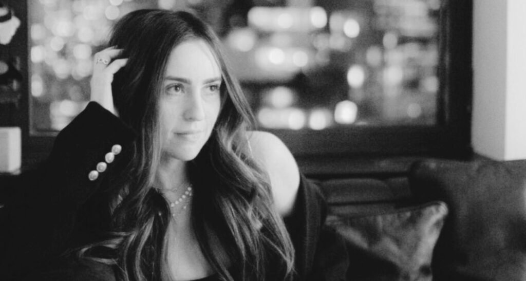 Alexa Kate's Crash: A Beautiful Bruise