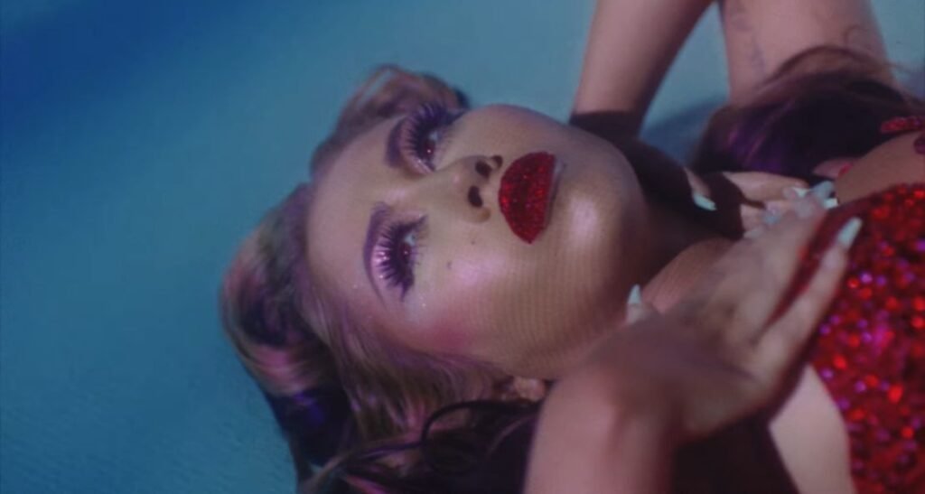 Telepatia Lyrics: Unravelling Kali Uchis Mesmerising Sultry Bilingual Song