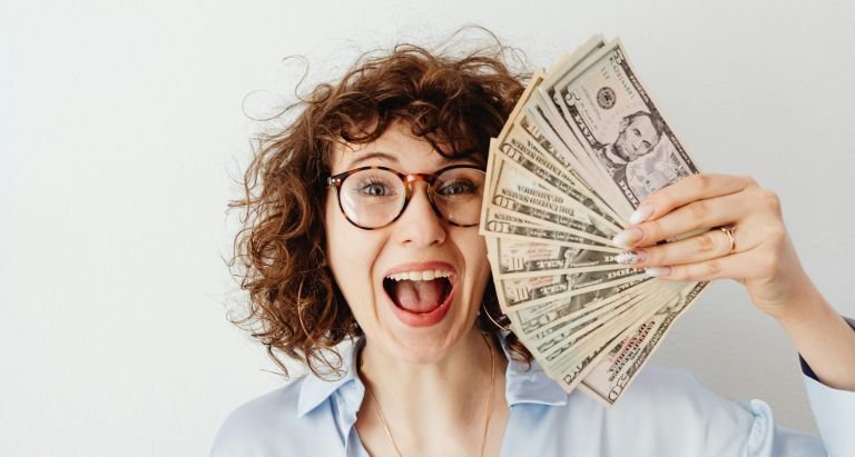 Discovering attractive deals through BravoDeal