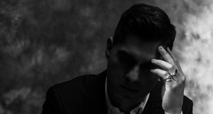 Mastering the Art of Riddle-Solving