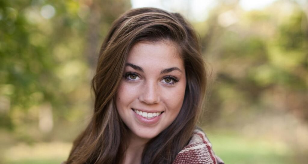 TikTok's Top or Bottom Teeth Talker Obsession: The Bizarre Trend Taking the Internet by Storm