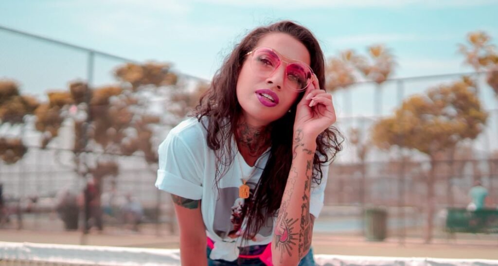 Swayin’ to the Rhythm of Desire With Tora Woloshin