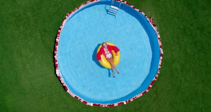 Taylor Swift in You Need to Calm Down Music Video