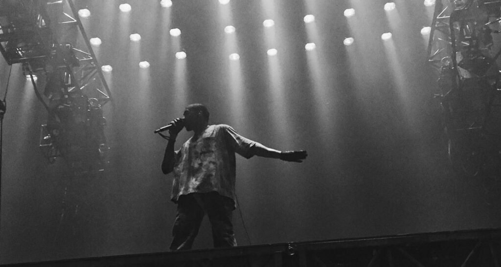 Kanye West's CARNIVAL: A Deep Dive into the Latest Chart-Topping Hit