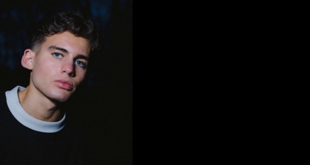 Neon Nights and Knockoff Cologne: Cole LC’s Say I Love You to a Stranger Captures Club Magic Neon Nights and Knockoff Cologne: Cole LC's Say I Love You to a Stranger Captures Club Magic