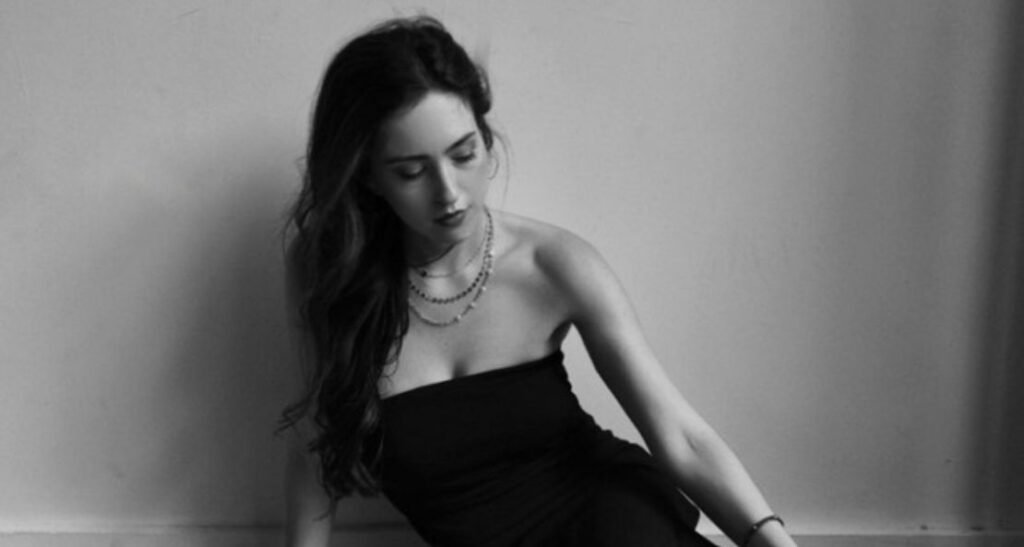 Alexa Kate Wishing You Well: A Raw and Intimate Exploration of Post-Breakup Emotions Alexa Kate Wishing You Well: A Raw and Intimate Exploration of Post-Breakup Emotions