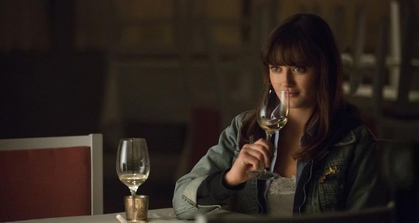 Ella Purnell in Sweetbitter (2018)