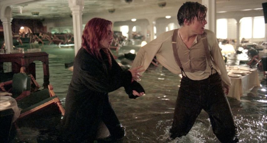 Leonardo DiCaprio and Kate Winslet in Titanic (1997)